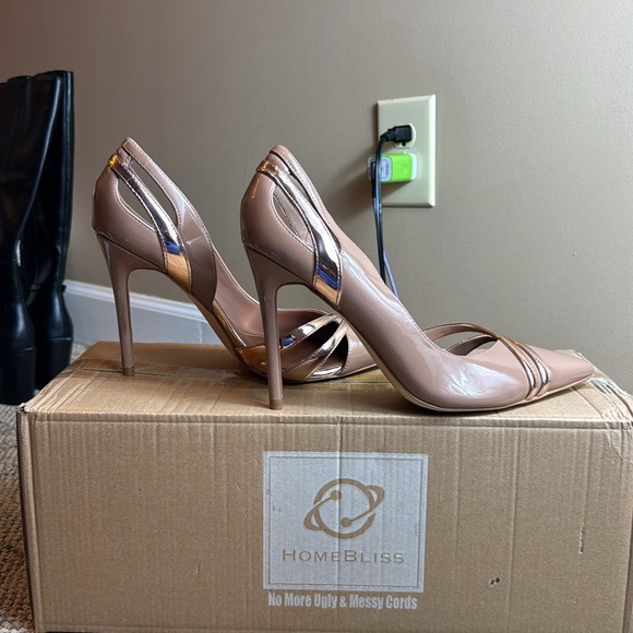 NWOT • Nine West • Women's Findme Pump • Clay/Gold • Size 10M • FABULOUS! - Picture 14 of 17